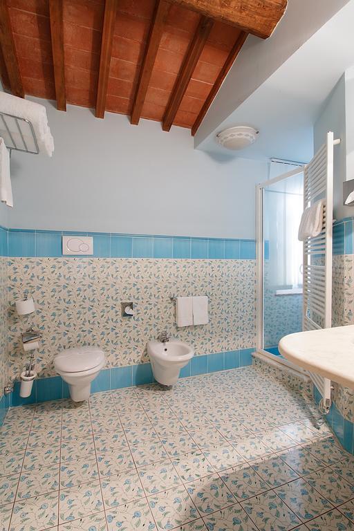 Borgo Sant'Ippolito Country Hotel Ginestra Fiorentina Quarto foto