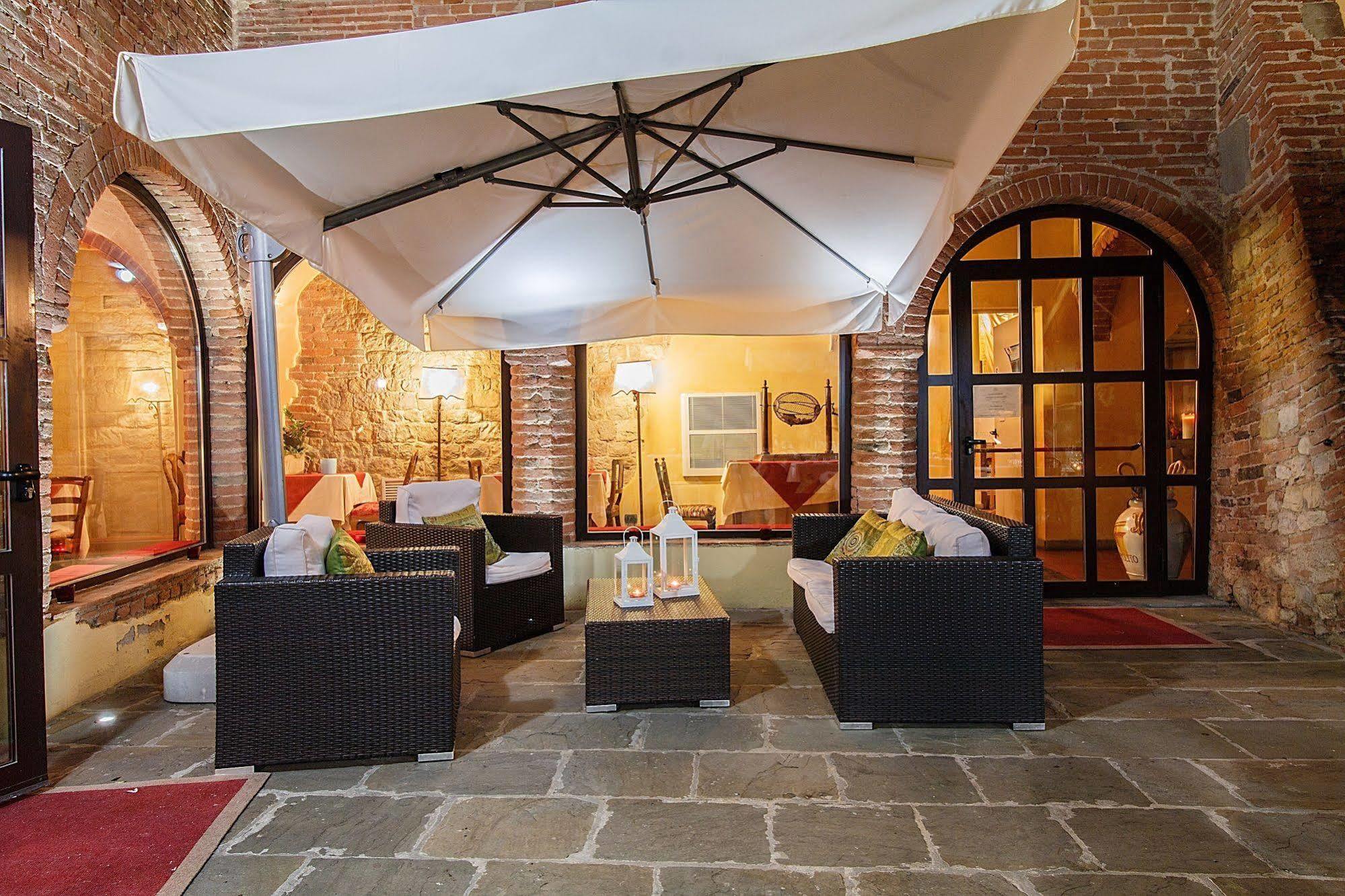 Borgo Sant'Ippolito Country Hotel Ginestra Fiorentina Exterior foto
